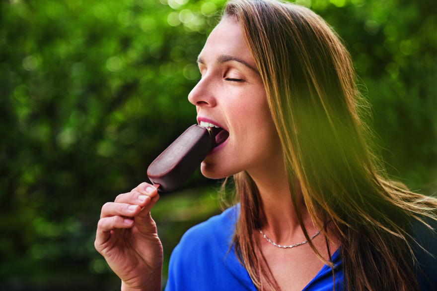 Πόσο μας δροσίζει στα αλήθεια ένα παγωτό;