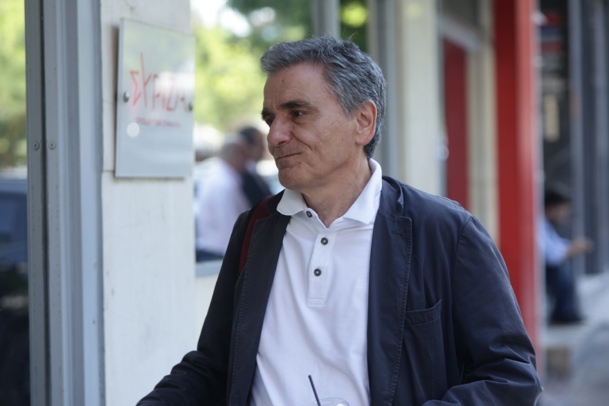 Όταν ο Τζανακόπουλος έπιασε τον Ρήγα από τον γιακά: «Πασόκια, βρωμοπασόκια, μας καταστρέψατε»