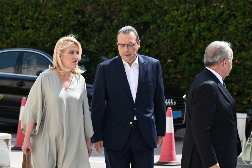 Ορκωμοσία νέας Βουλής: Η πρώτη δημόσια εμφάνιση του Αλέξη Τσίπρα μετά την παραίτηση - Δείτε φωτογραφίες