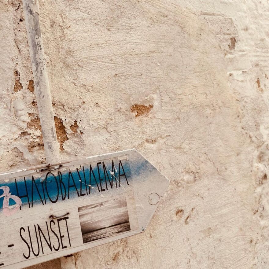 Κατερίνα Δαλάκα: Στην Πάρο μετά τον χωρισμό της από τον Δημήτρη Φιντιρίκο