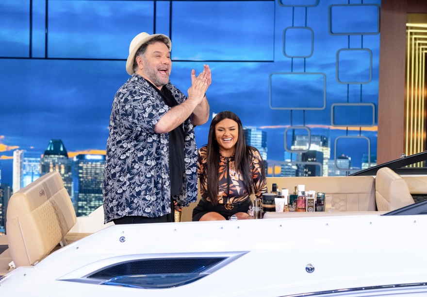 The 2Night Show: Δήμητρα Κατσαφάδου και Νικόλαος Μαλακοδήμος στην τελευταία εκπομπή της σεζόν