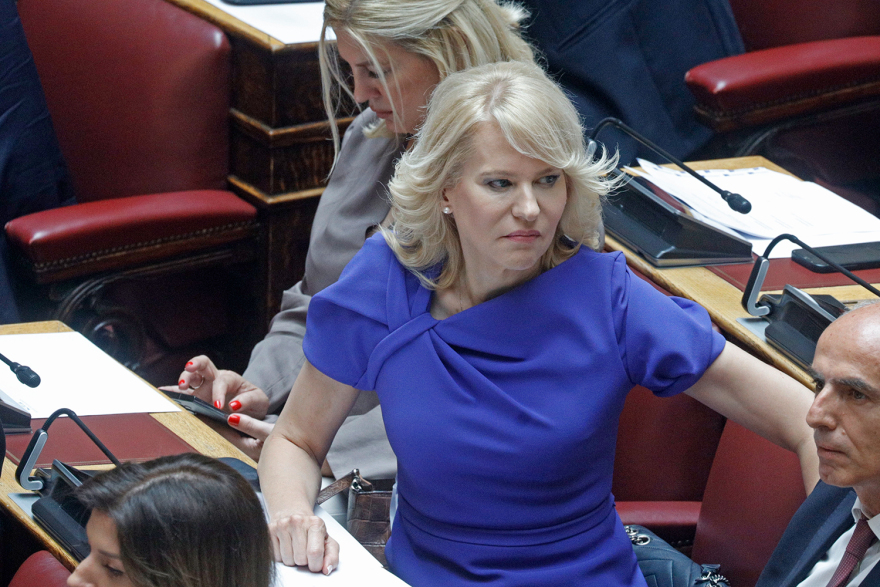 Τα πρώτα 24ωρα της νέας Βουλής: H ορκωμοσία, η εκλογή προέδρου, οι κόντρες και τα... στυλιστικά 