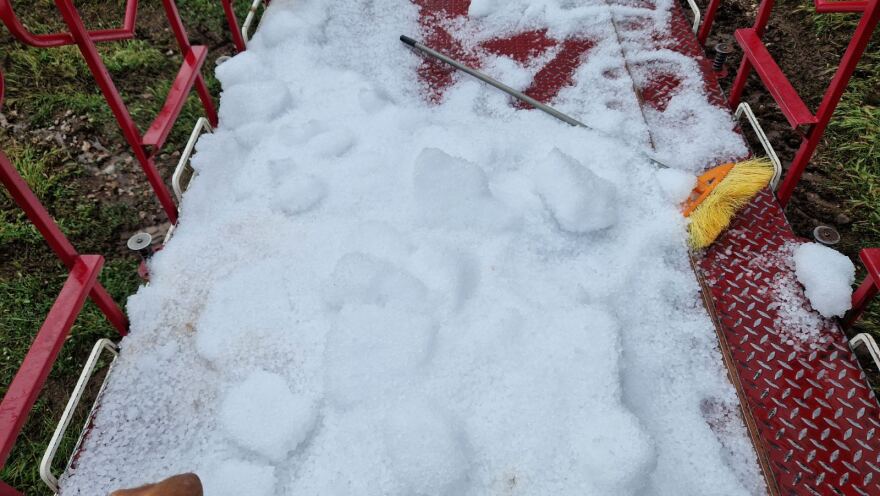 Εορδαία: Χαλάζι σε μέγεθος καρυδιού «σκέπασε» τις καλλιέργειες - Δείτε φωτογραφίες