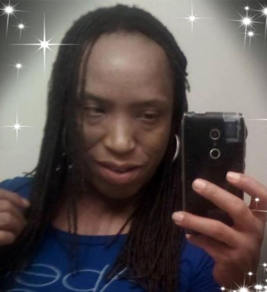 ΗΠΑ: O ένοπλος που σκότωσε 5 στη Φιλαδέλφεια δήλωνε ακτιβιστής και ντυνόταν με γυναικεία ρούχα