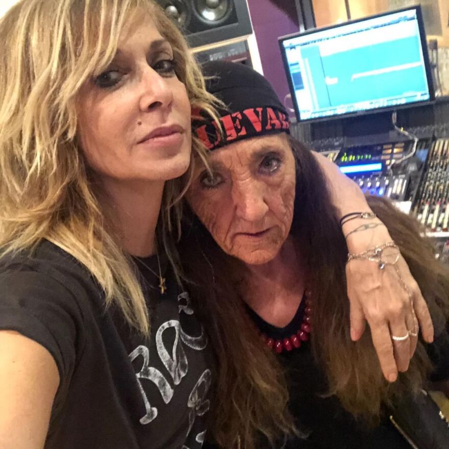 Άννα Βίσση για Γιώτα Γιάννα: «Όσοι αγαπιούνται δεν πεθαίνουνε»