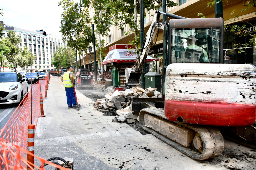 «Μεγάλος Περίπατος»: Ράβε-ξήλωνε μέσα στον Ιούλιο στην Πανεπιστημίου