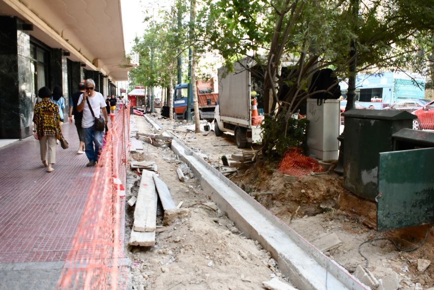 «Μεγάλος Περίπατος»: Ράβε-ξήλωνε μέσα στον Ιούλιο στην Πανεπιστημίου