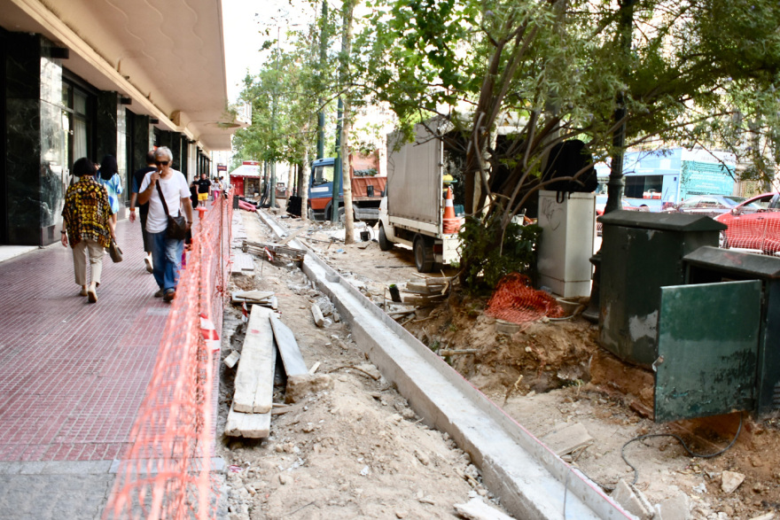 «Μεγάλος Περίπατος»: Ράβε-ξήλωνε μέσα στον Ιούλιο στην Πανεπιστημίου