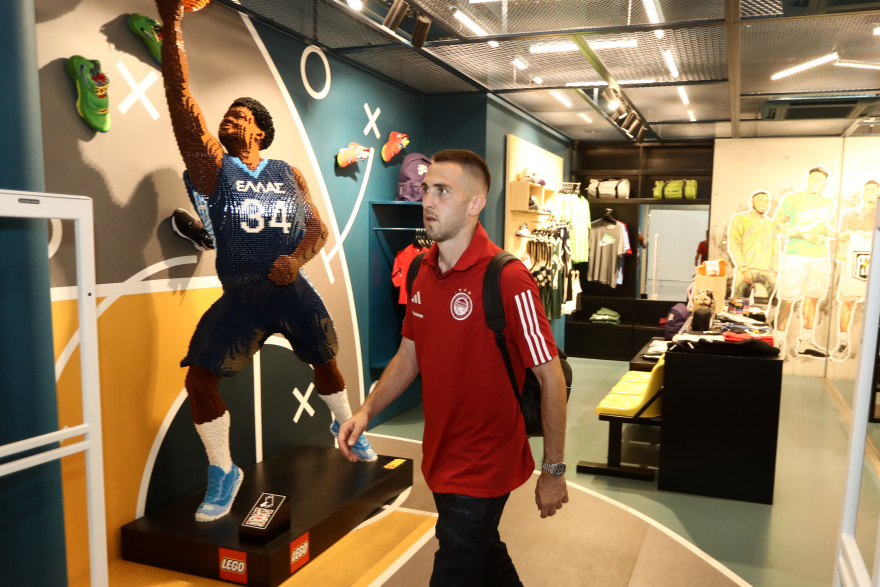 Κώστας Φορτούνης για τη νέα σεζόν του Ολυμπιακού: «Να είμαστε πιο δυνατοί από πέρσι, να κερδίσουμε όλα τα παιχνίδια» 