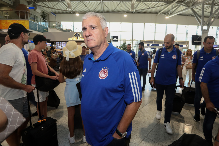 Κώστας Φορτούνης για τη νέα σεζόν του Ολυμπιακού: «Να είμαστε πιο δυνατοί από πέρσι, να κερδίσουμε όλα τα παιχνίδια» 