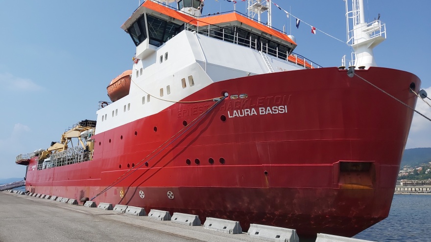 ΕΚΠΑ: Φωτογραφίες από την επιχείρηση «Ποσειδών» για τους γεωκινδύνους στο Ιόνιο - Από τις πιο ενεργές σεισμικά περιοχές στη χώρα