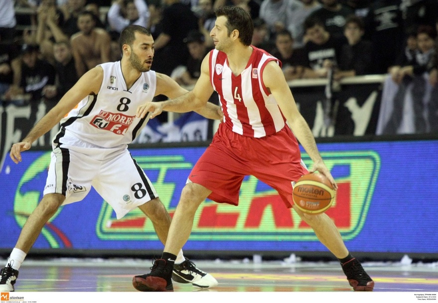 Κώστας Σλούκας: Ο «Σλούκι Λουκ» δεν μένει πια εδώ - Με... καρφιά για Μπαρτζώκα ο αποχαιρετισμός του στον Ολυμπιακό