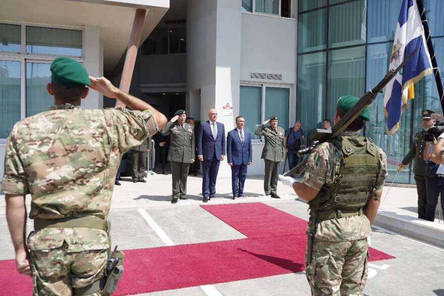 Δένδιας από τη Λευκωσία: Για εμάς η Κύπρος δεν κείται μακράν