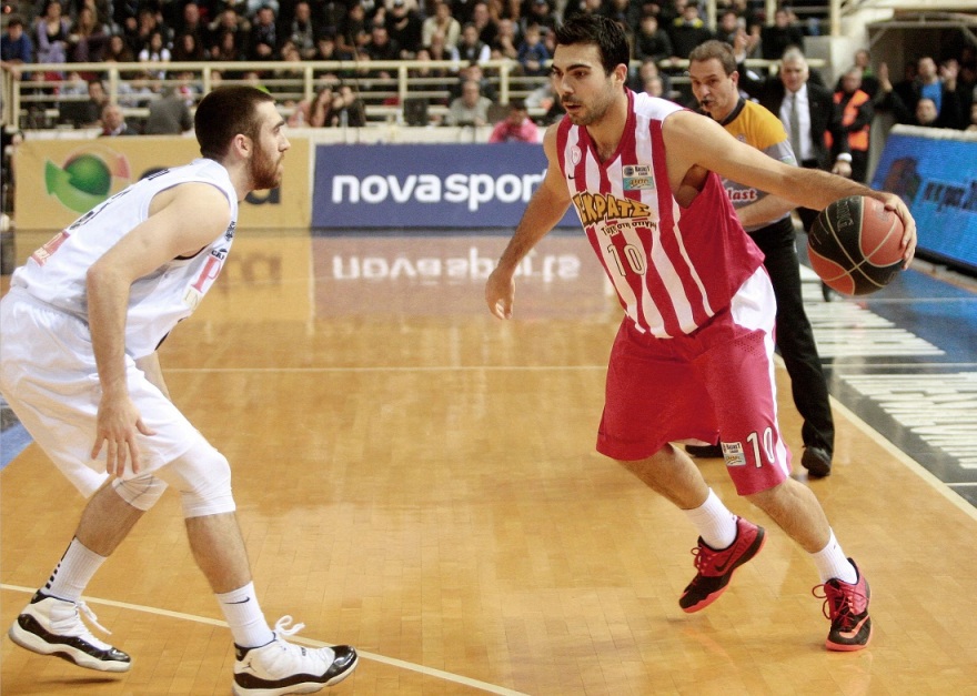 Κώστας Σλούκας: Ο «Σλούκι Λουκ» δεν μένει πια εδώ - Με... καρφιά για Μπαρτζώκα ο αποχαιρετισμός του στον Ολυμπιακό