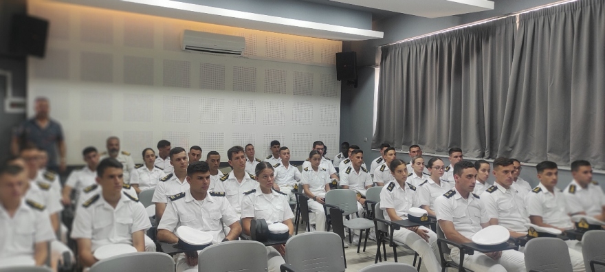 Βοιωτία: Ναυτικοί Δόκιμοι επισκέφτηκαν το Μουσείο Θυμάτων Ναζισμού Διστόμου - Δείτε φωτογραφίες