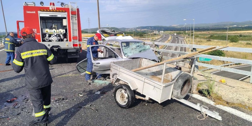 Έβρος: Νεκρός 70χρονος σε τροχαίο στην Εγνατία - Έπεσε πάνω του ΙΧ που οδηγούσε διακινητής μεταναστών