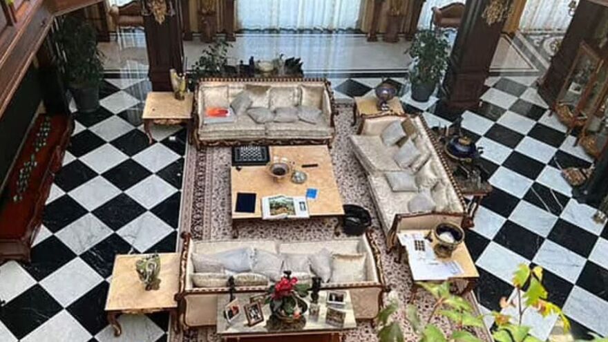 Γεβγκένι Πριγκόζιν: Βρήκαν φωτογραφίες του αρχηγού της Wagner μεταμφιεσμένου με περούκες και γένια