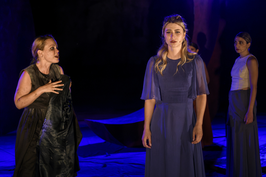 Ηλέκτρα: Δείτε φωτογραφίες από την παράσταση με τη Λένα Παπαληγούρα