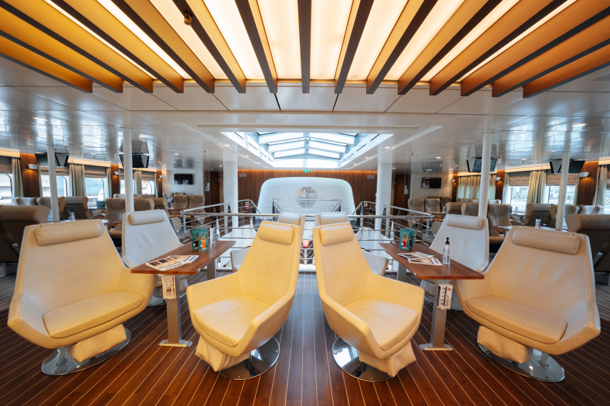 Ταξίδι στις Κυκλάδες με τη MINOAN LINES, μια εμπειρία απόλαυσης