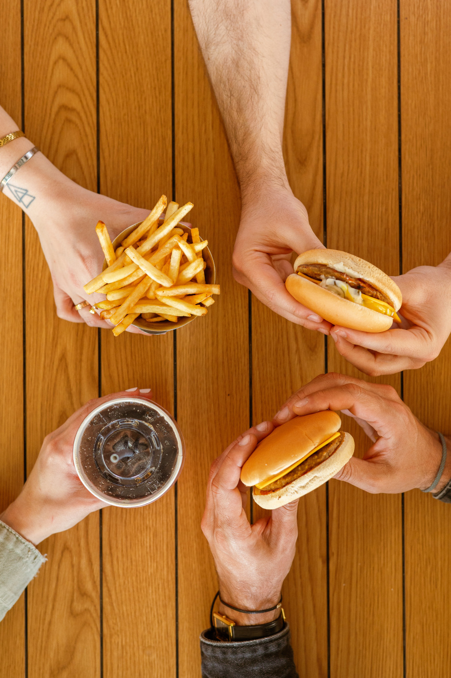  Νέο “Teeny Combo” από τα Goody’s Burger House