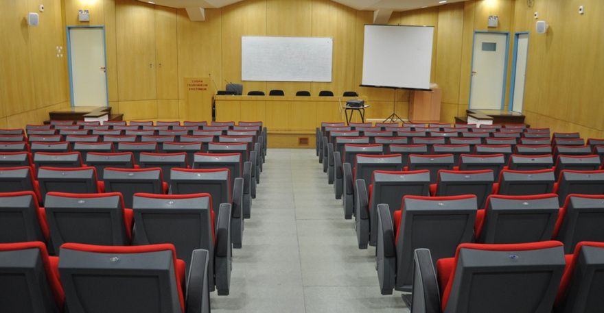 Μη κρατικά πανεπιστήμια: Κάν’ το όπως η Κύπρος - Έχει ετήσια κέρδη 1 δισ.