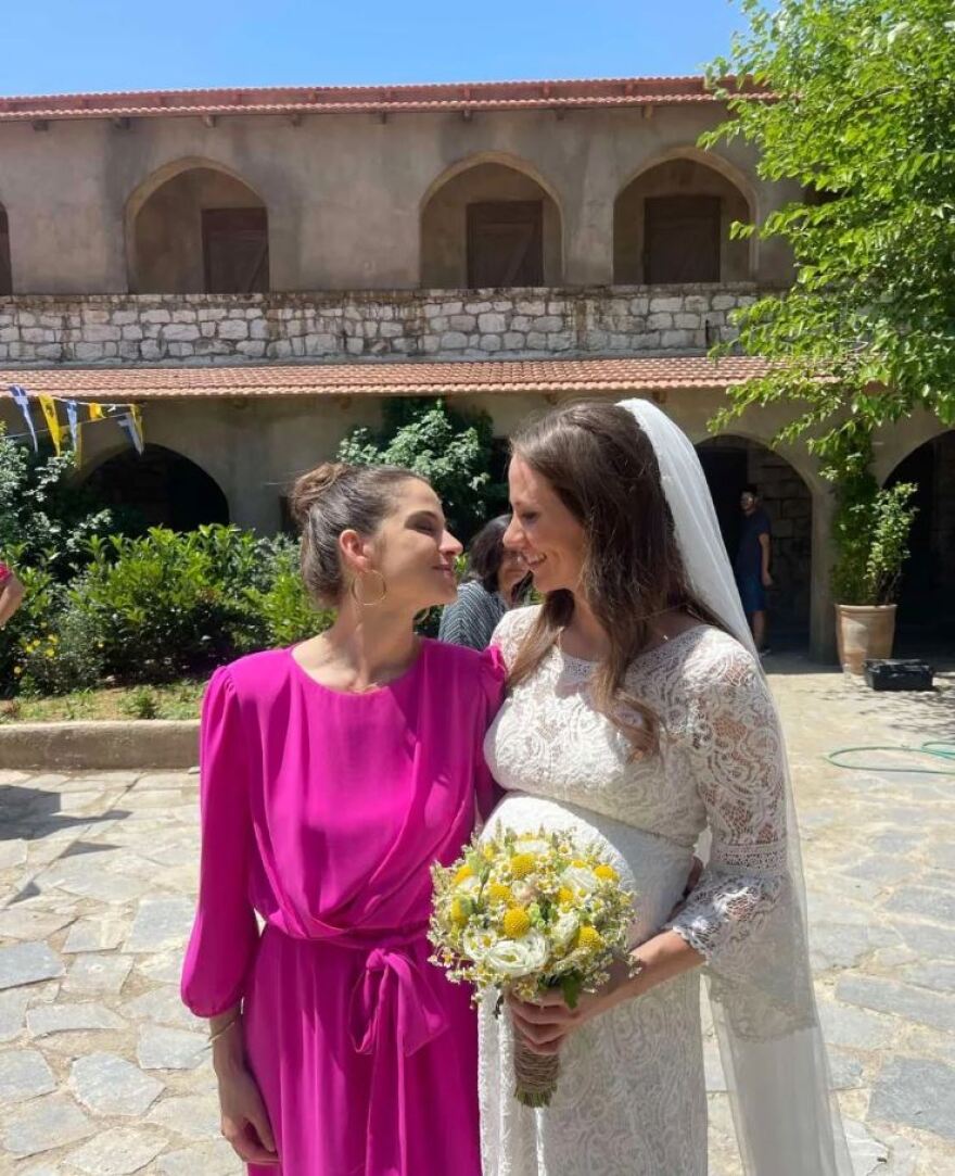 Μαύρο Ρόδο: Οι φωτογραφίες που δημοσίευσε η Νεφέλη Κουρή από τα γυρίσματα της σειράς