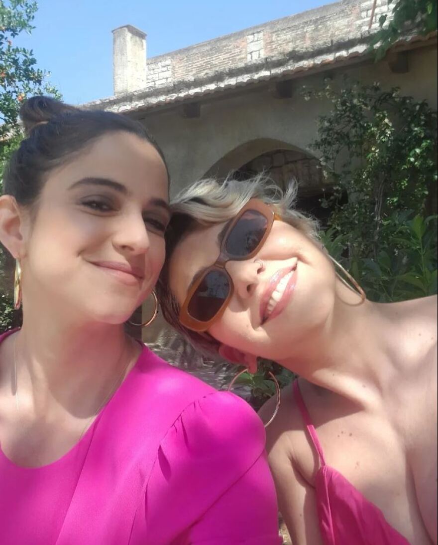 Μαύρο Ρόδο: Οι φωτογραφίες που δημοσίευσε η Νεφέλη Κουρή από τα γυρίσματα της σειράς