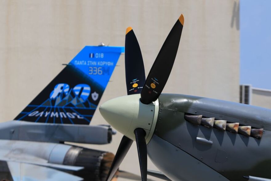 Γιορτάστηκε η 80η επέτειος δημιουργίας της 336Μ της 116 Πτέρυγας Μάχης - Πέταξε σχηματισμός Spitfire - F16