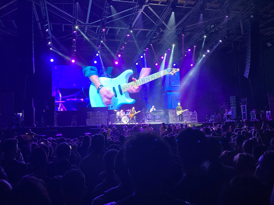 Rockwave Festival: Οι θρυλικοί Deep Purple έγιναν ένα με το κοινό - Ο Ζορμπάς και «Τα παιδιά του Πειραιά» - Δείτε βίντεο