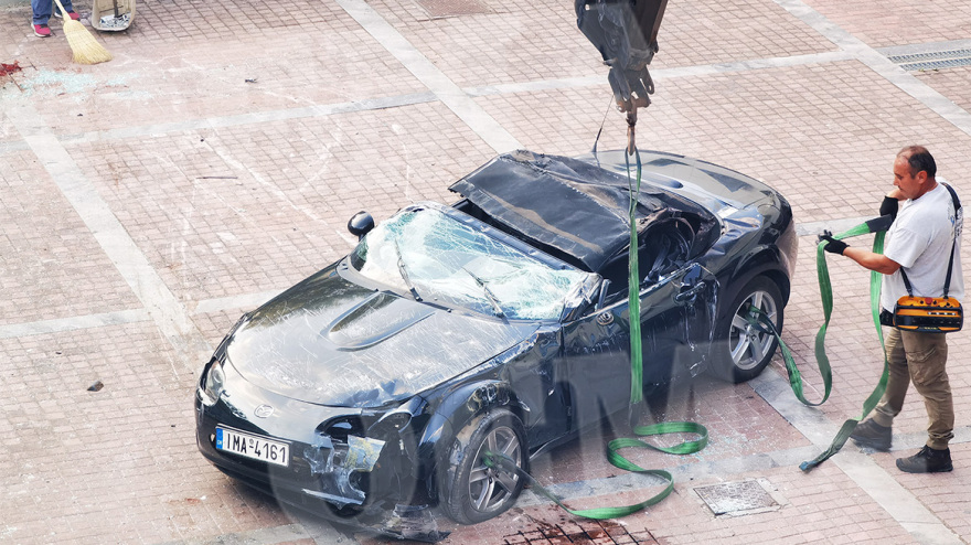 Νέο Ηράκλειο: Αυτοκίνητο «βούτηξε» στο κενό στο σταθμό του ΗΣΑΠ - Νεκρός ο οδηγός