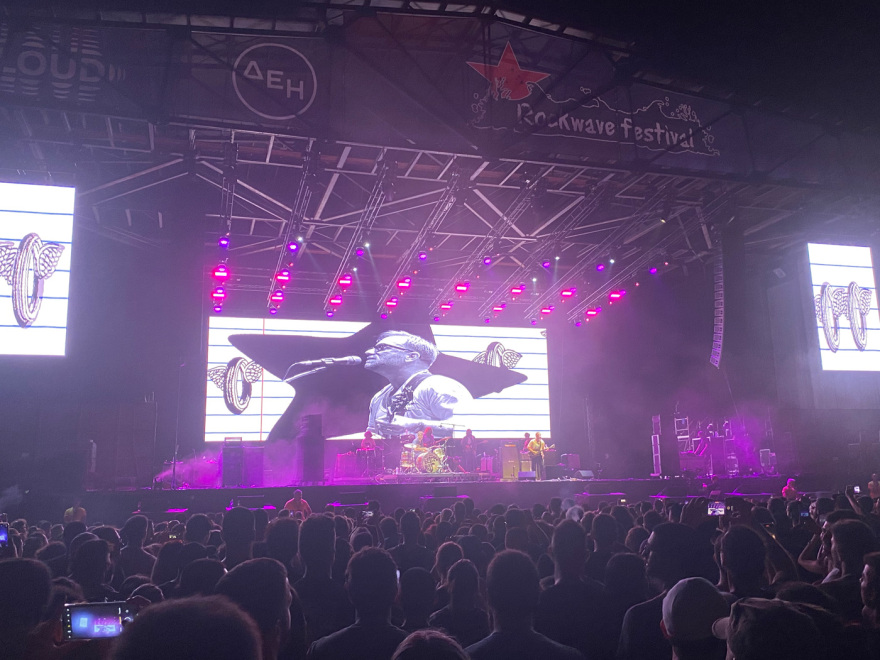 Rockwave Festival: Ικανοποίησαν αλλά και δίχασαν οι Black Keys – Δείτε βίντεο και φωτογραφίες