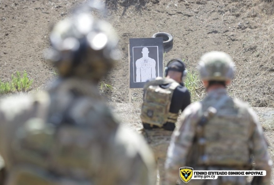 Κοινή άσκηση έκαναν Κύπριοι και Αμερικανοί καταδρομείς – Δείτε βίντεο και φωτογραφίες