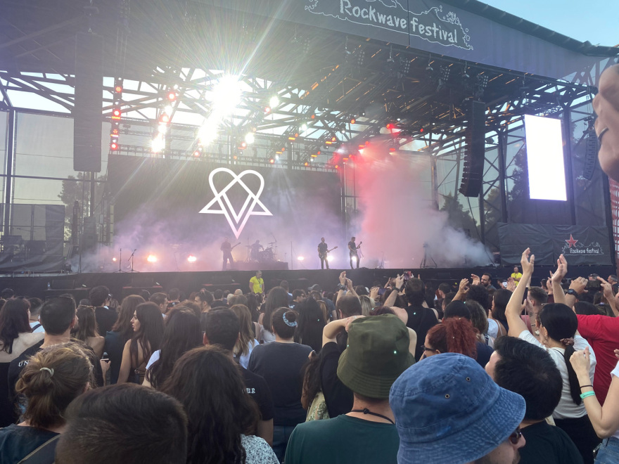 Rockwave Festival: Ικανοποίησαν αλλά και δίχασαν οι Black Keys – Δείτε βίντεο και φωτογραφίες