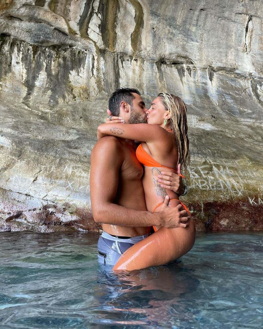 Κόνι Μεταξά για Μάριο Καπότση: «Δεν πίστευα ποτέ πως αξίζω να έχω έναν τέτοιον άνθρωπο»