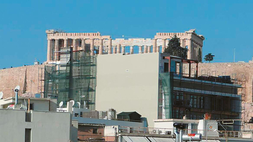 Coco-Μat: Προθεσμία τριών μηνών για να γκρεμιστούν οι αυθαίρετοι όροφοι στο ξενοδοχείο