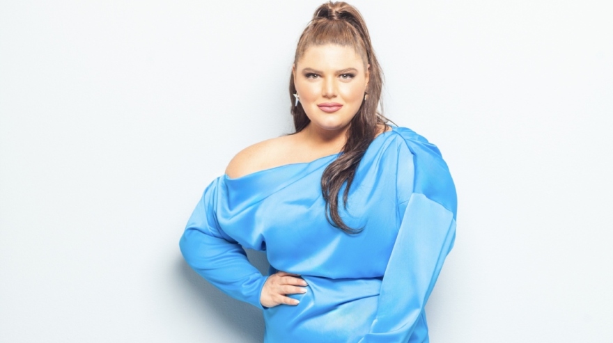 Ζητείται συμβολαιογράφος για… τηλεαστέρες