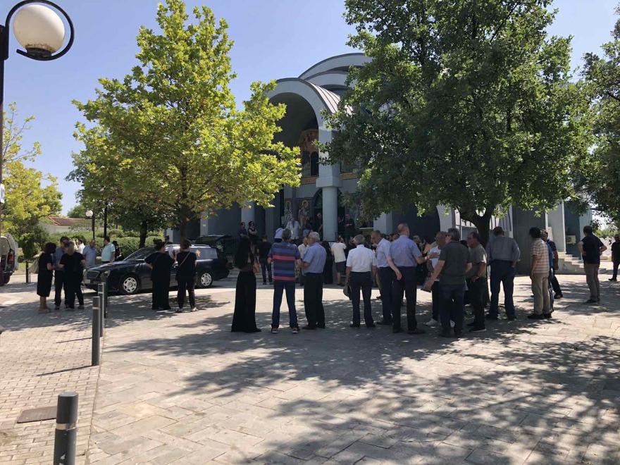 Λάρισα: Ελεύθερος ο 76χρονος που παρέσυρε και σκότωσε την 41χρονη