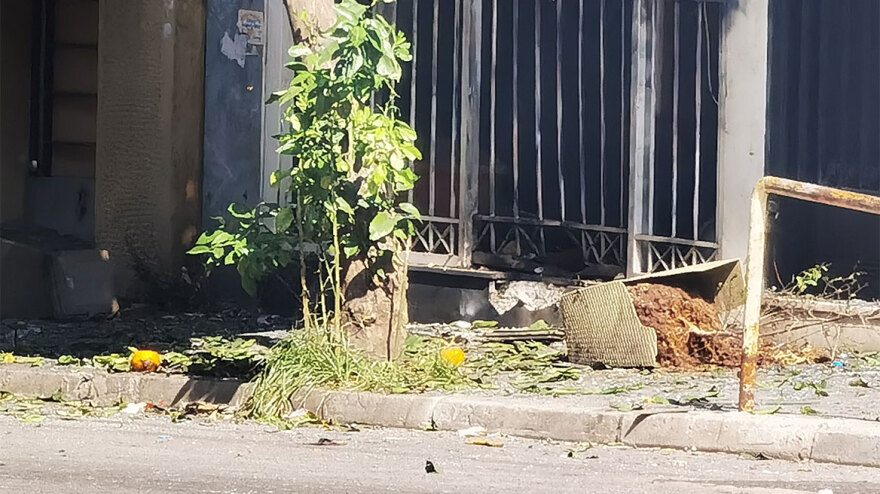 Δύο εκρηκτικοί μηχανισμοί στην Τεκτονική Στοά στην Αχαρνών - Οι δράστες είχαν τηλεφωνήσει στο 112