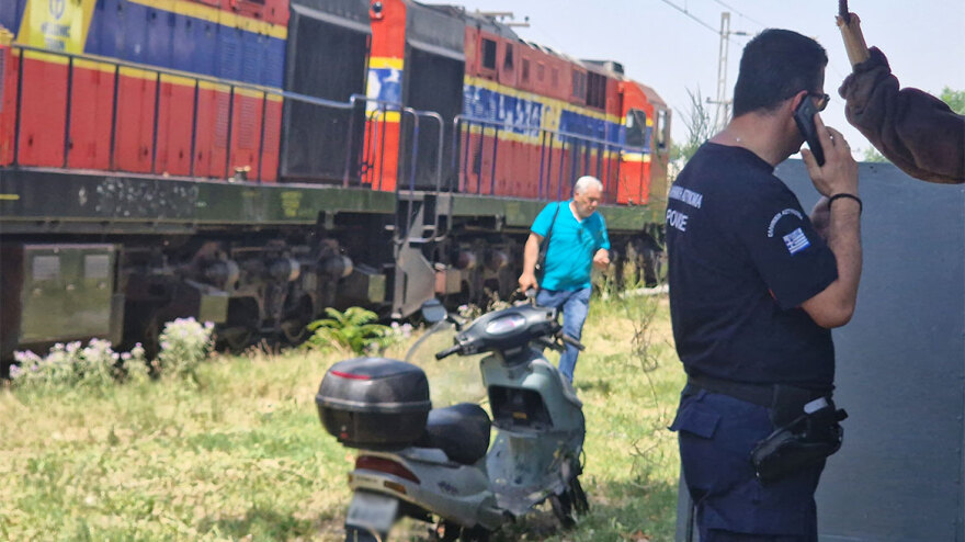 Θεσσαλονίκη: Νεκρός ο 74χρονος οδηγός μηχανής που παρασύρθηκε από εμπορική αμαξοστοιχία