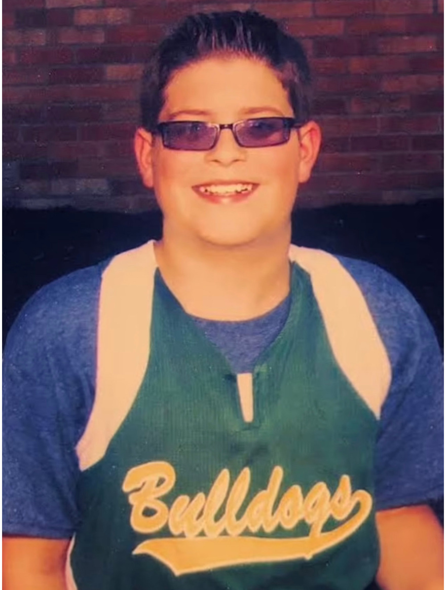 Νεαρός έγινε εκατομμυριούχος χάρη σε… sugar daddies και πλέον μοιάζει με τον Κεν της Barbie - Φωτογραφίες