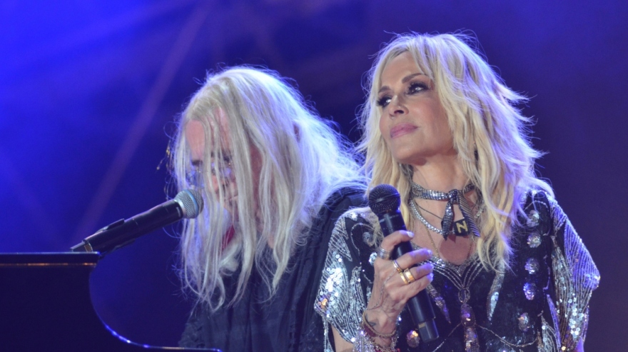 ﻿﻿Άννα Βίσση: Αποθεώθηκε η Άννα Βίσση στη συναυλία για τα 50 χρόνια καριέρας της - Βίντεο και φωτογραφίες