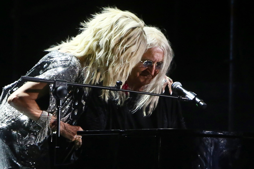 ﻿﻿Άννα Βίσση: Αποθεώθηκε η Άννα Βίσση στη συναυλία για τα 50 χρόνια καριέρας της - Βίντεο και φωτογραφίες