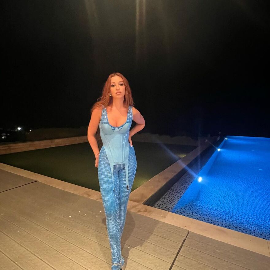 Ελένη Φουρέιρα: Η γαλάζια εμφάνισή της στην Κύπρο - Δείτε φωτογραφίες