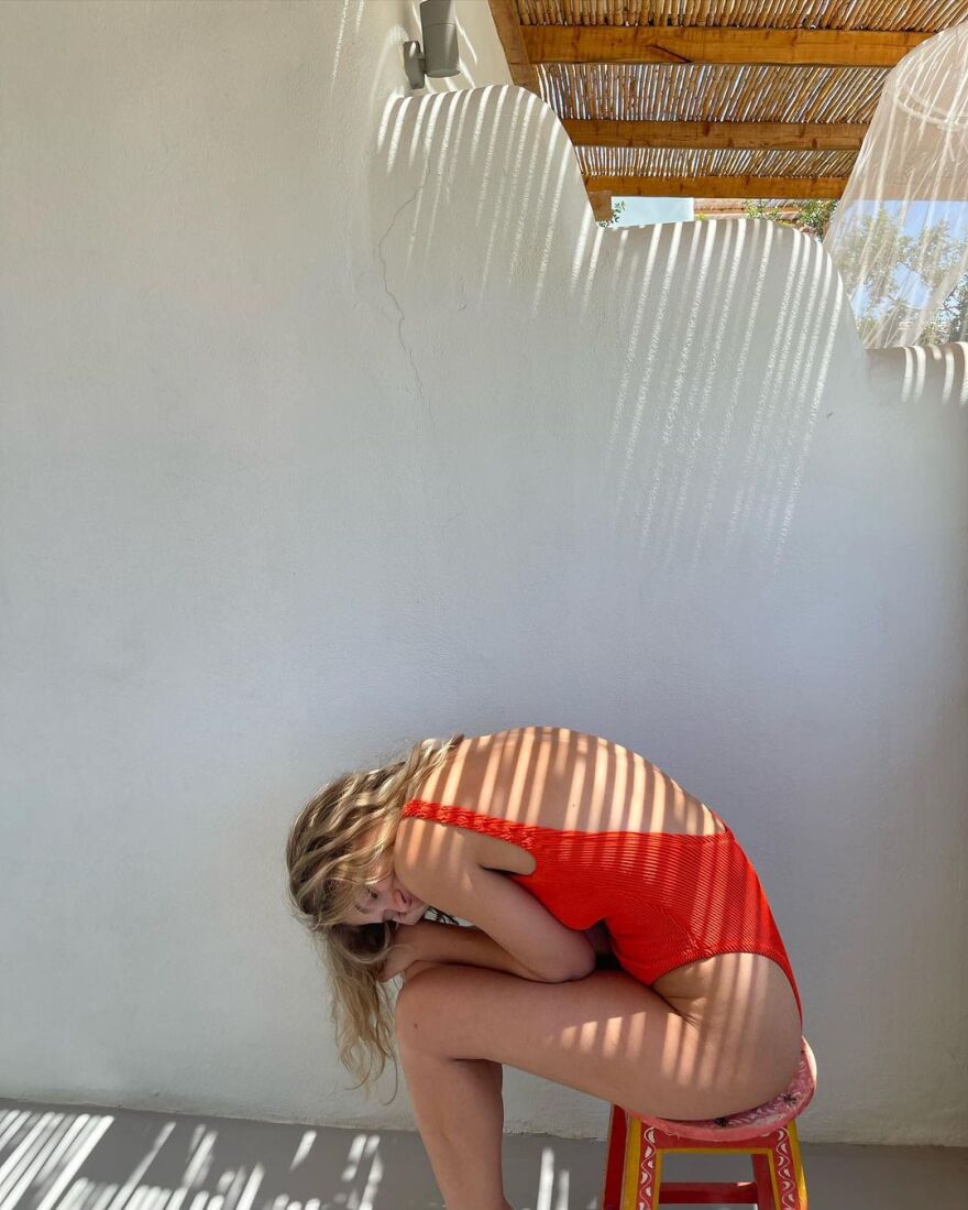 Κλέλια Ανδριολάτου: Οι φωτογραφίες της πρωταγωνίστριας του «Maestro» από τα Κουφονήσια