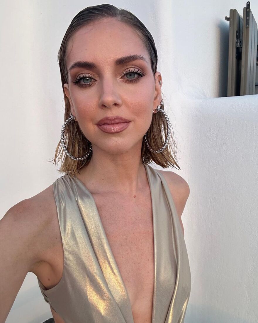 Κιάρα Φεράνι: Νέες φωτογραφίες της από τη Μύκονο