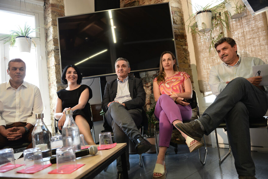 Τσακαλώτος: O ΣΥΡΙΖΑ θα πρέπει να παραμείνει αριστερό κόμμα, στις εκλογές είχαμε θολή ταυτότητα