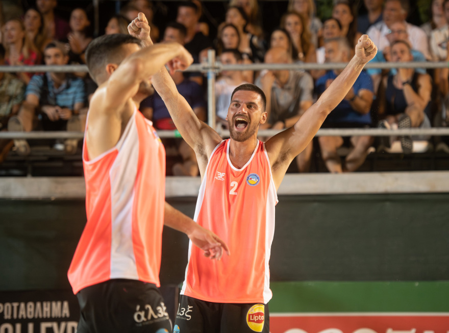 Μπιτς βόλεϊ, Athens Golden Cup: Τρομερό θέαμα και γεμάτες κερκίδες στα ματς των γυναικών - Δείτε φωτογραφίες