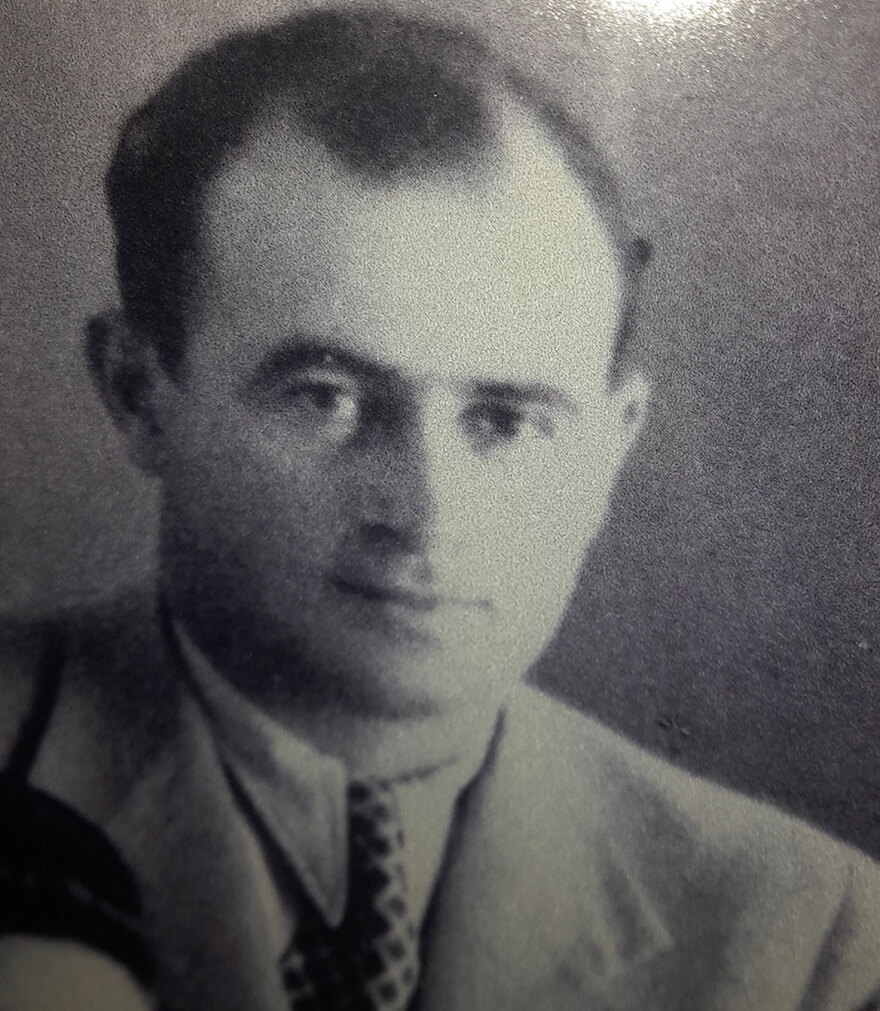 Πώς ο Στράτος Παπουτσάκης απελευθέρωσε τους Έλληνες εξόριστους από τον Άη-Στράτη το 1943