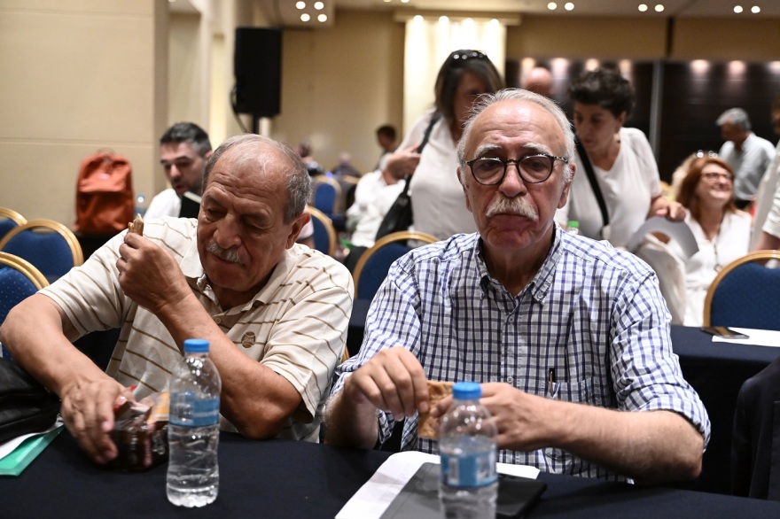 ΣΥΡΙΖΑ:  Ανακοίνωσαν υποψηφιότητα Παππάς, Τζουμάκας, αυτοκριτικά πυρά Αχτσιόγλου 