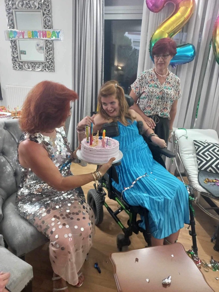 Γενέθλια για τη Μυρτώ της Πάρου – Η ανάρτηση της μητέρας της